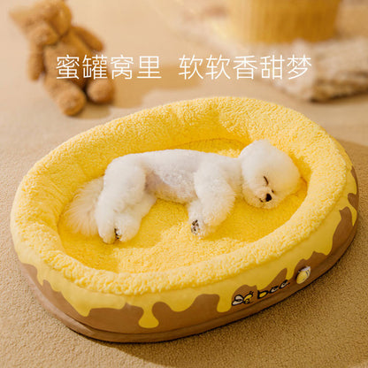 Honey Bee Pet Flat Sleeping Bed