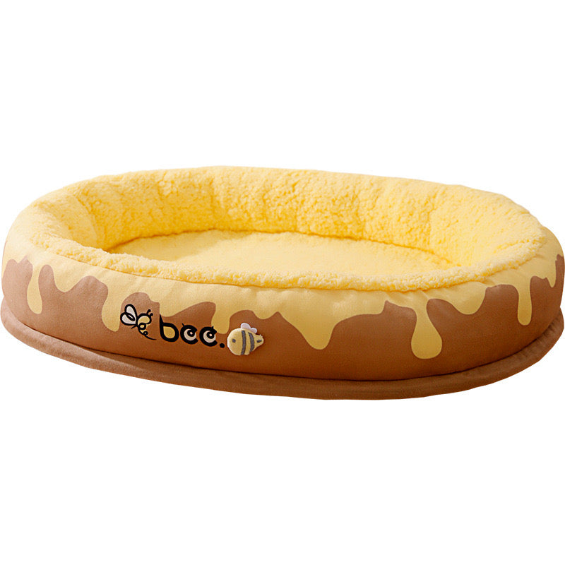 Honey Bee Pet Flat Sleeping Bed